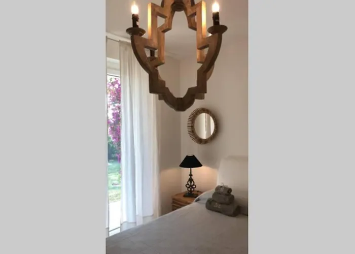 Luxury Mariachiara Villa